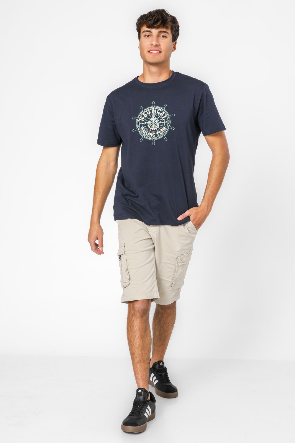 טישירט קצרה לגברים