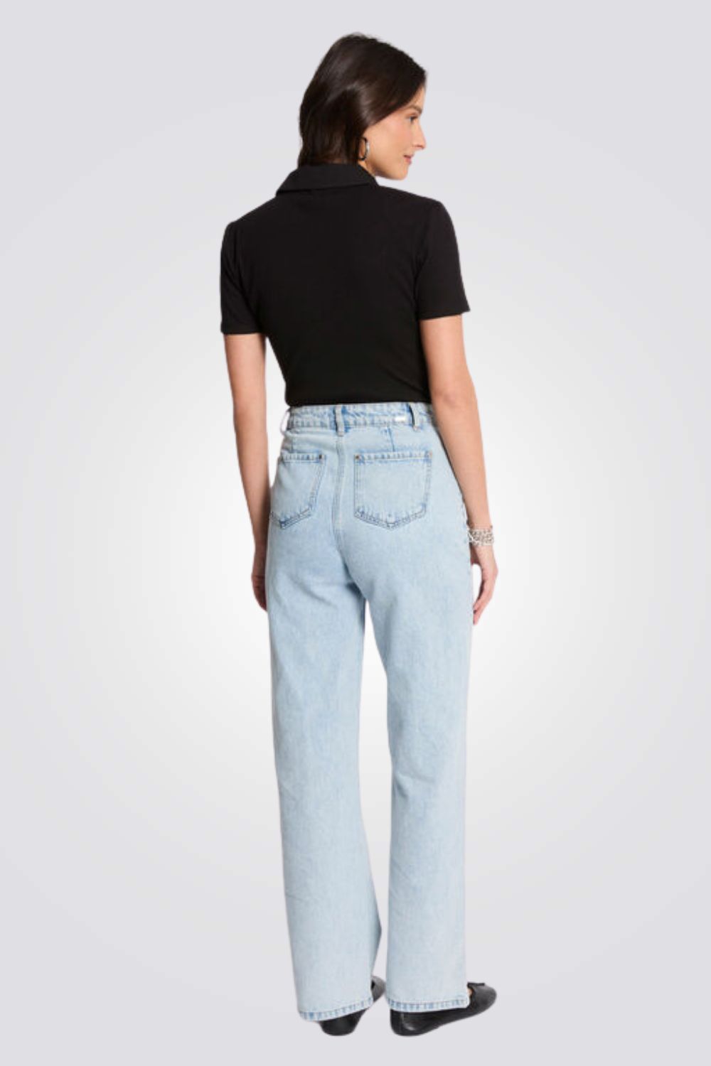 טישירט קצרה לנשים בצבע שחור | מורגן