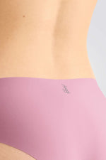 תחתוני היפסטר ללא תפרים | סלוגי