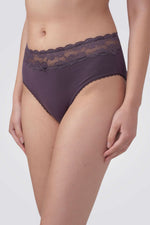 תחתוני מידי עם תחרה | פמינה