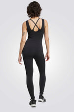 אוברול לנשים בצבע שחור 
