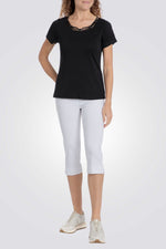 טישירט בייסיק לנשים עם שיבוץ אבנים