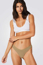 מארז תחתוני טנגה JOHN לנשים