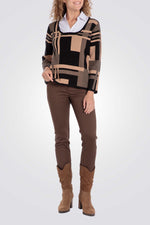 סריג עם צווארון דש מחובר