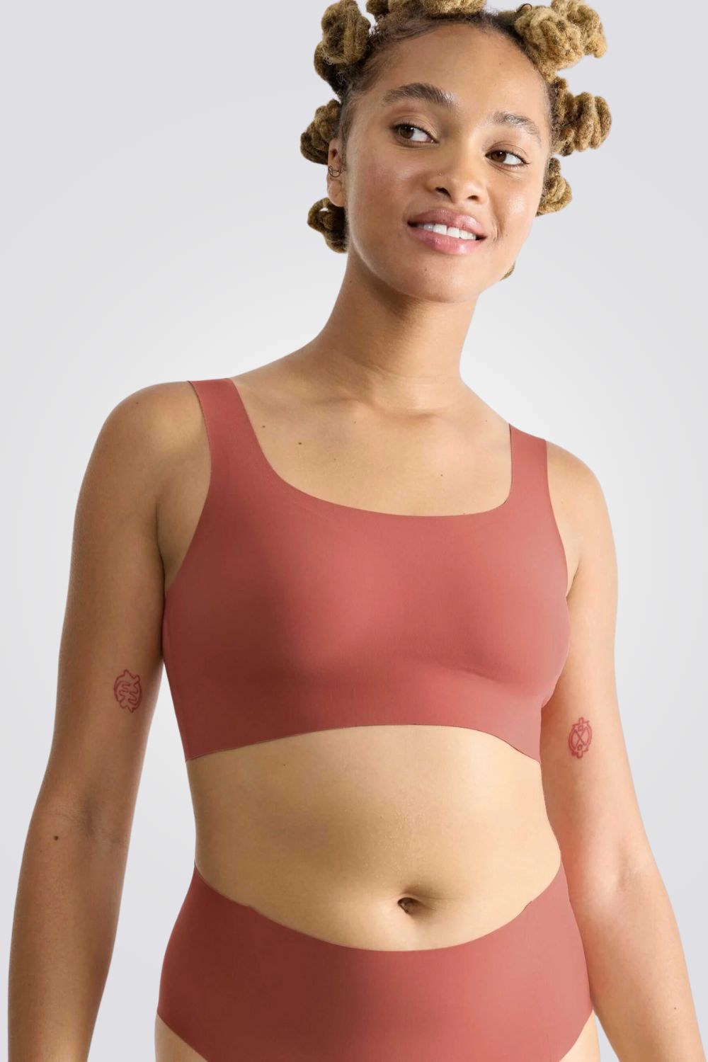 גוזייה מרופדת לנשים