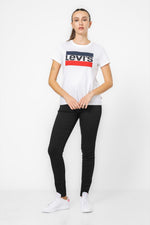 טישירט בצבע לבן הדפס לוגו בחזית