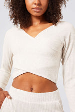 חולצת קרופ פנאי ריב מטעפת CADIA 