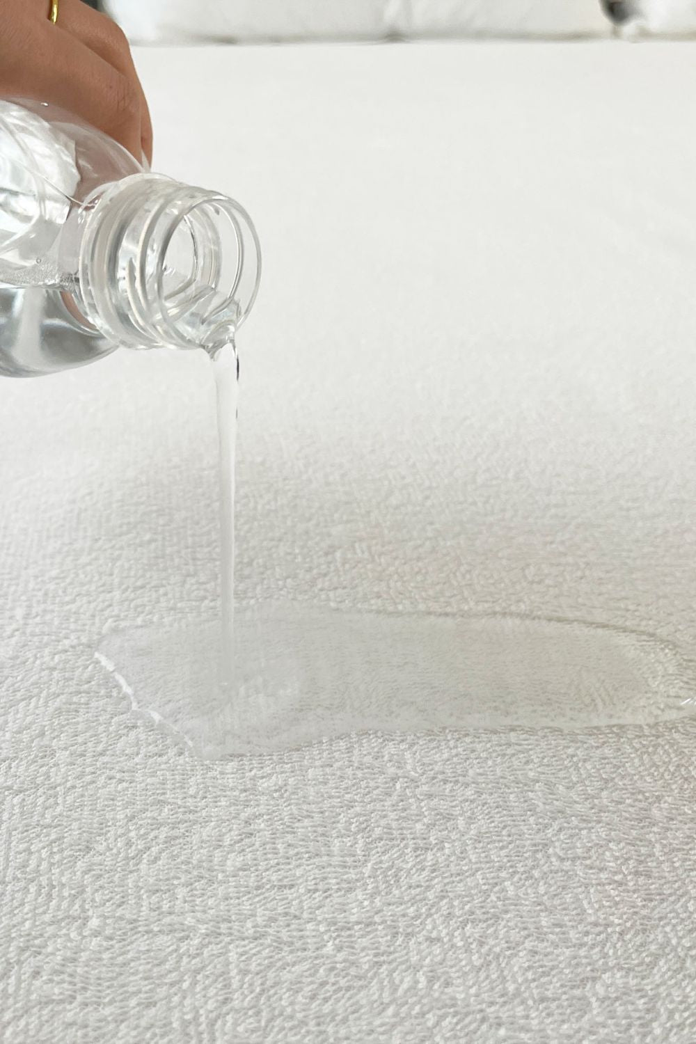 מגן מזרון במבוק מיטה זוגית 180/200 ס"מ | ריפליי 