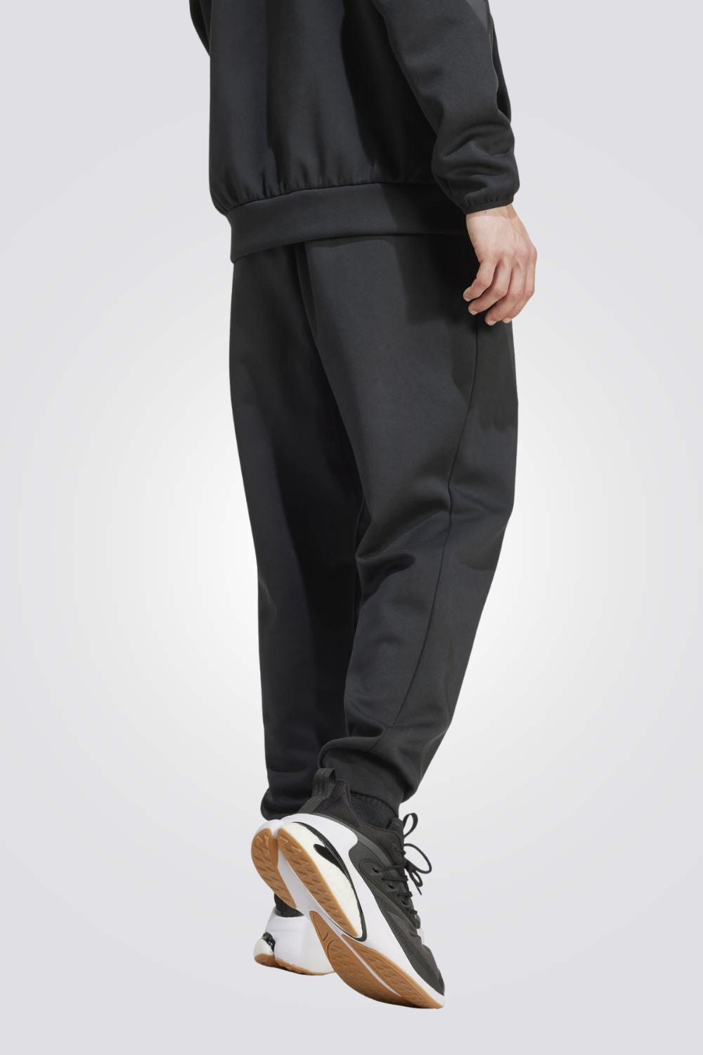 מכנסי טרנינג בצבע שחור | אדידס