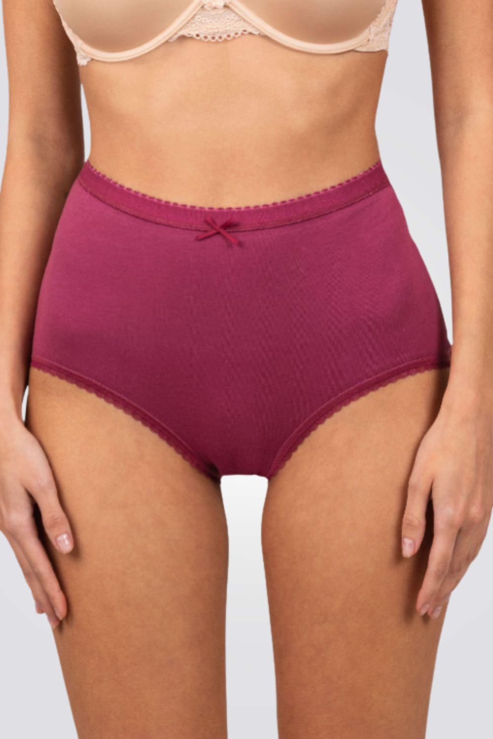 תחתוני מקסי בגזרה גבוהה | פמינה