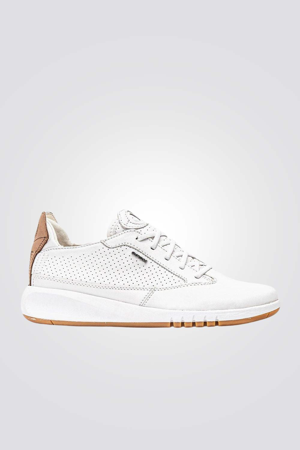 נעליים שטוחות Aerantis לנשים