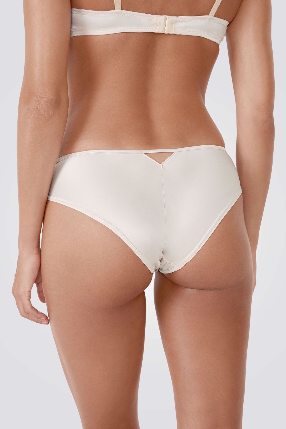 תחתון היפסטר בעיצוב פרחוני | איתם