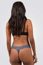 תחתוני חוטיני בעיצוב תחרה | פמינה