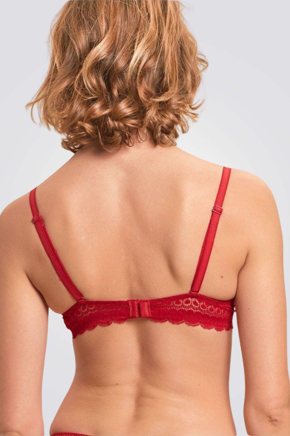 חזיית פוש אפ CHERIE CHERIE אדומה