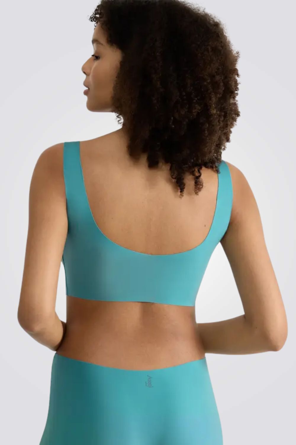 גוזייה מרופדת לנשים