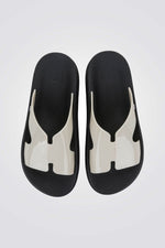 כפכפים DAILY SLIDE בצבע קרם/שחור