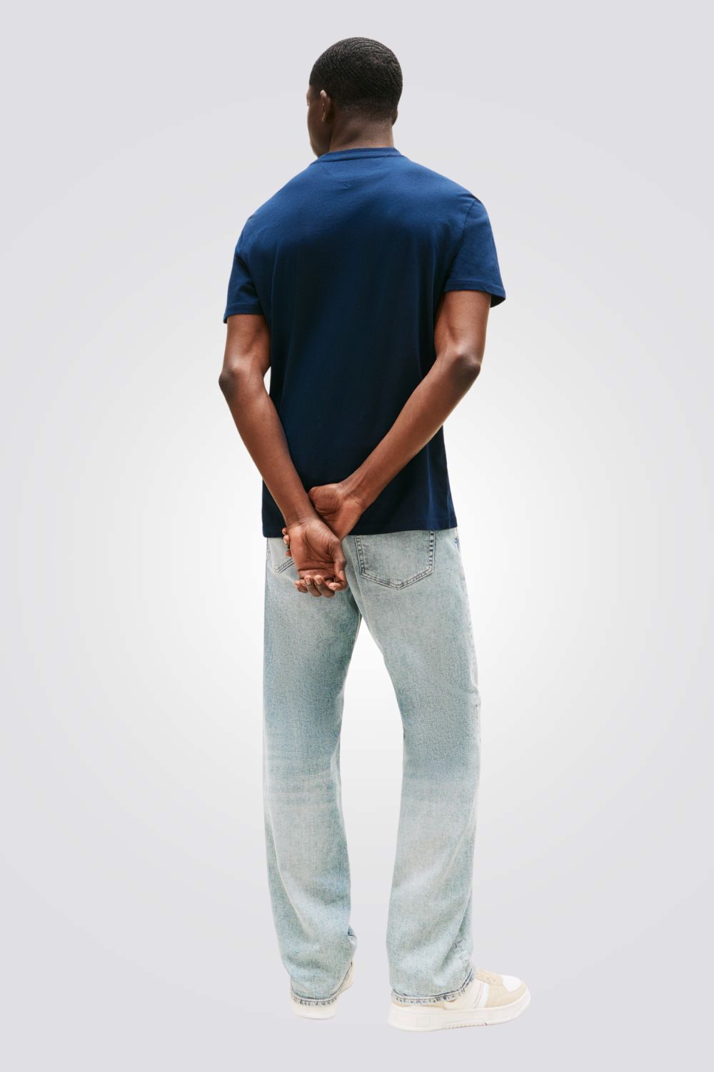 חולצת טישרט לגברים