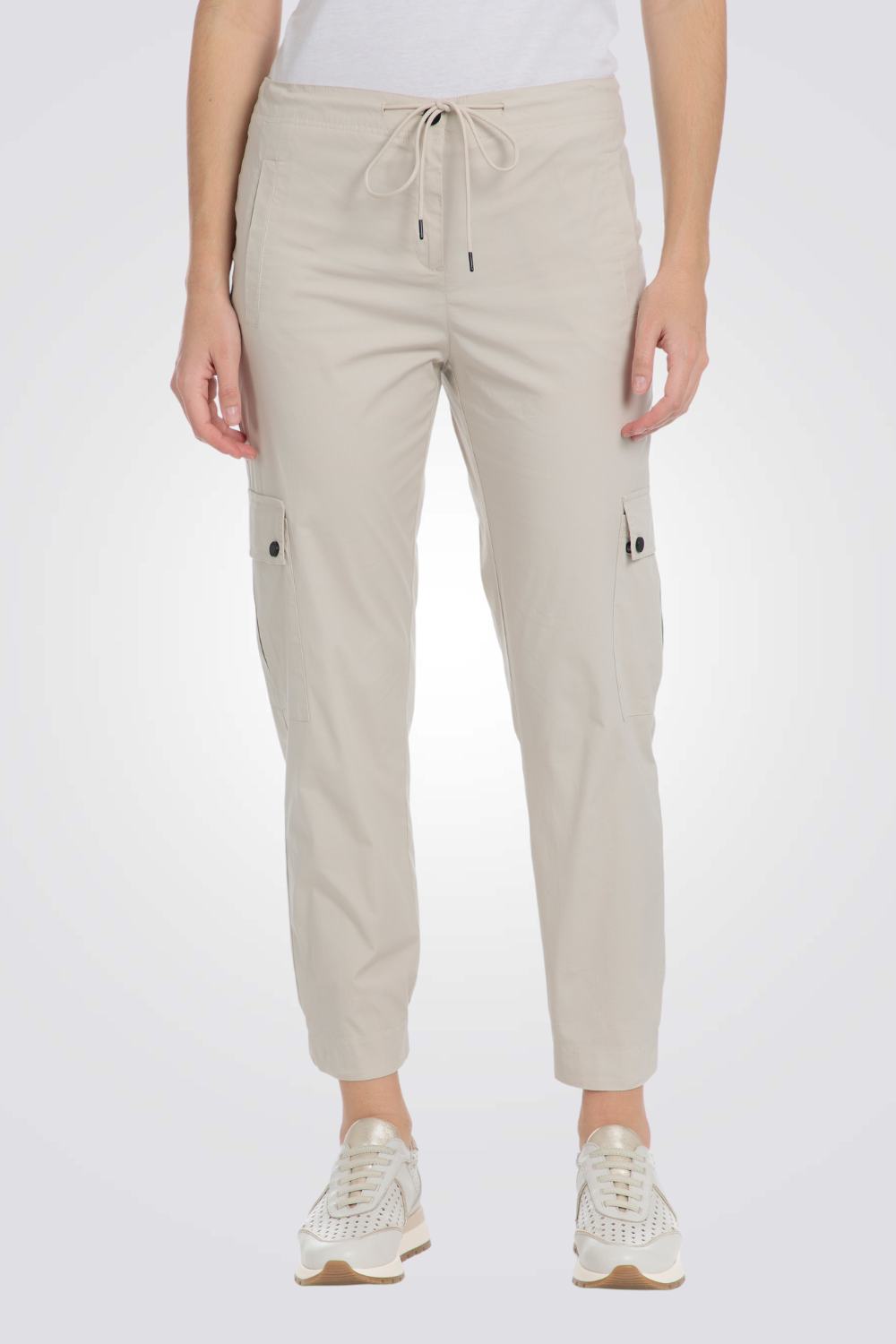 מכנסיים ארוכים בצבע בז'