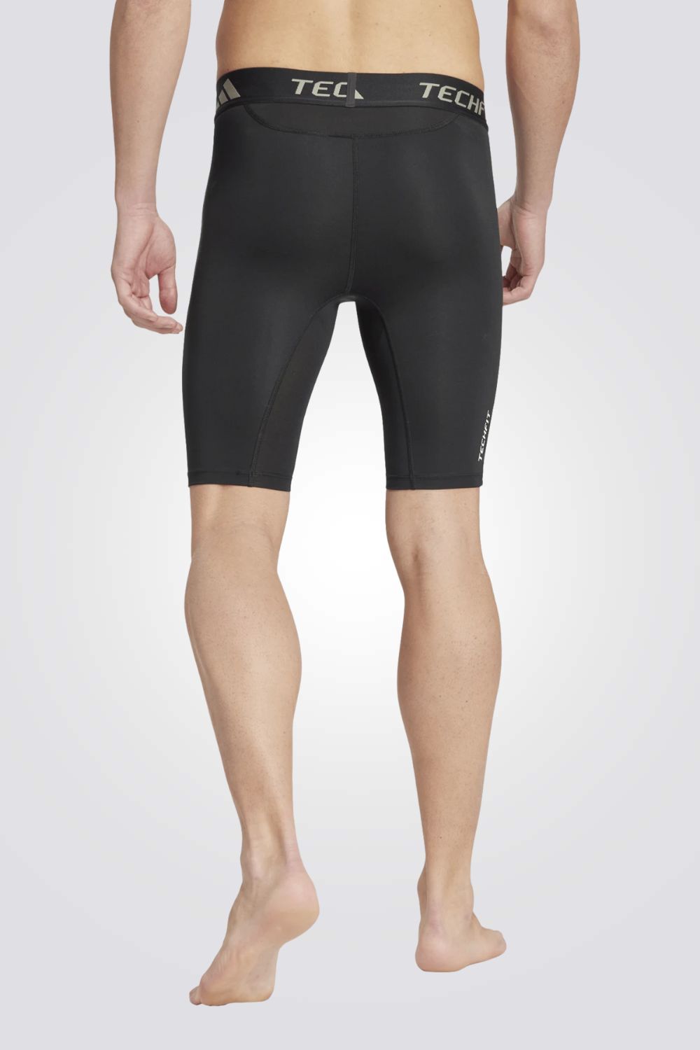 טייץ אימון קצר Techfit לגברים | אדידס