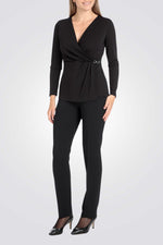 חולצת מעטפת בצבע שחור