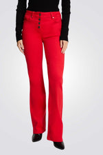 מכנסיים ארוכים Bootcut כפתורים דקורטיביים בצבע אדום