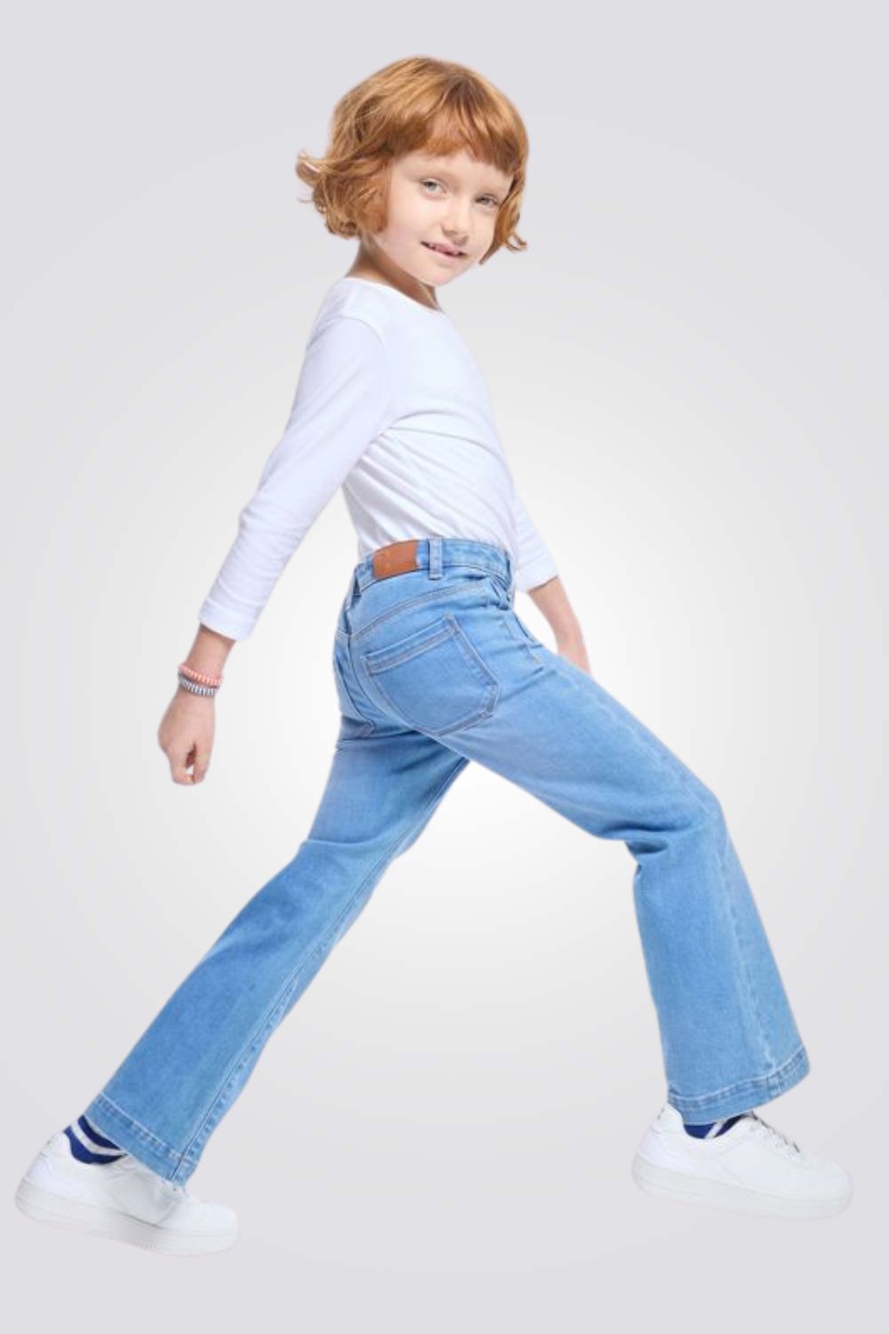 ג'ינס לילדות בצבע כחול