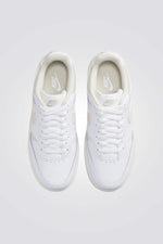 סניקרס Nike Gamma Force לנשים