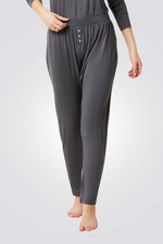 מכנסי פיג'מה ארוכים MODY SPE בצבע אפור כהה