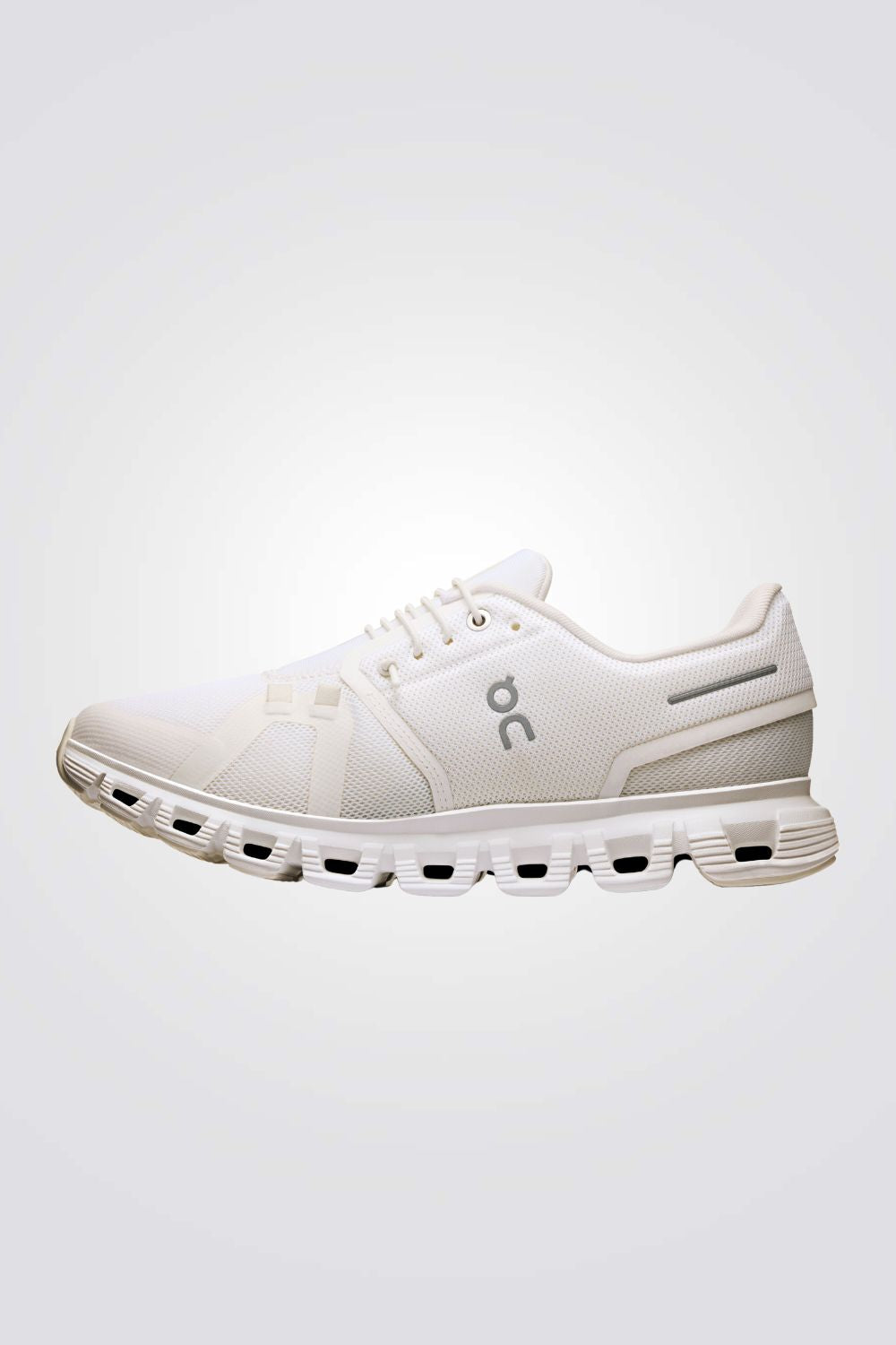 נעלי ספורט Cloud 6 בצבע לבן