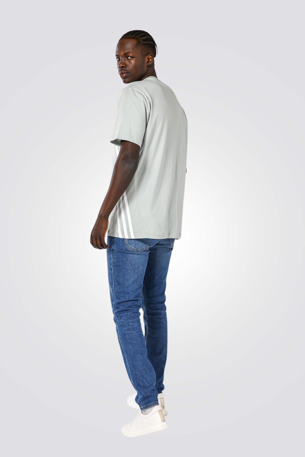 טישירט לגברים FUTURE ICONS בצבע אפור