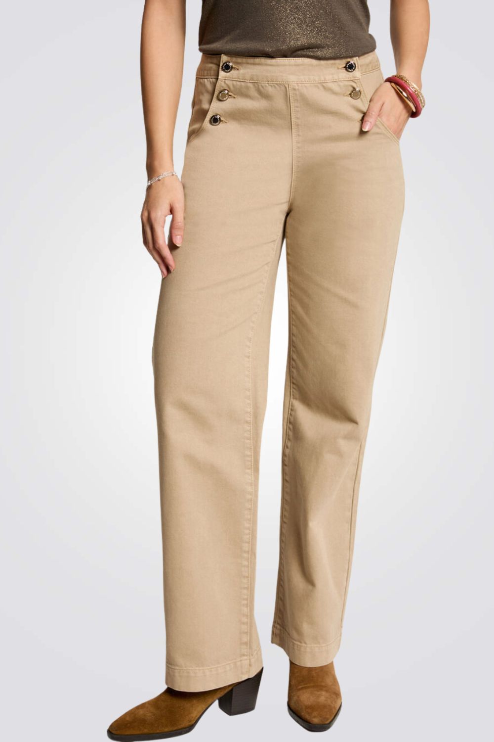 מכנס Wide Leg גזרה נמוכה בצבע בז'