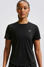 טישירט ספורט Nike Tempo לנשים | נייקי
