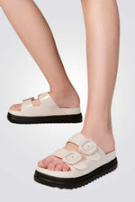 כפכפים COZY פלטפורמה בצבע בז'