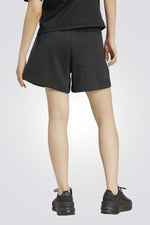 מכנסיים קצרים ממותגים לנשים | אדידס 