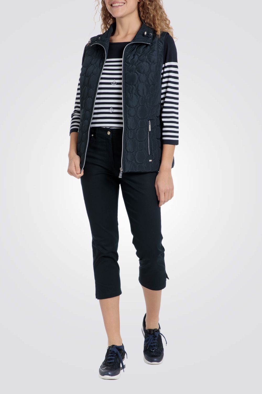 מעיל ווסט מרופד בצבע נייבי