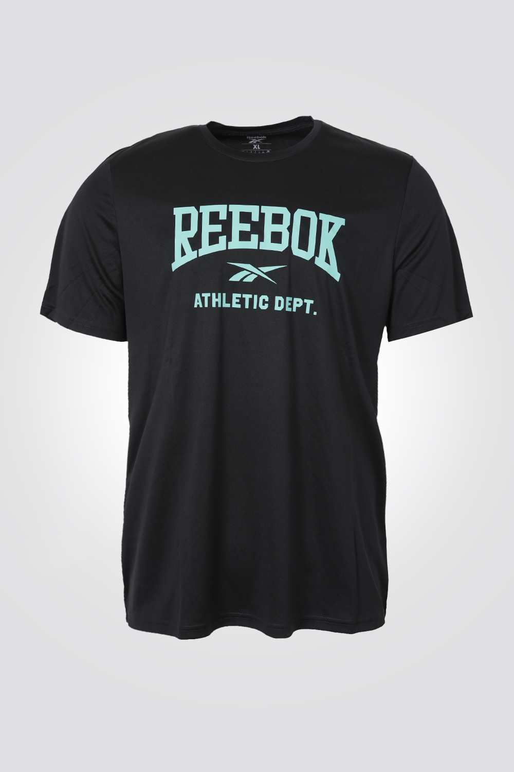 חולצה מבית המותג REEBOK, עשויה מבד מנדף זיעה ששומר על הגוף שלך מאורר לאורך כל האימון.