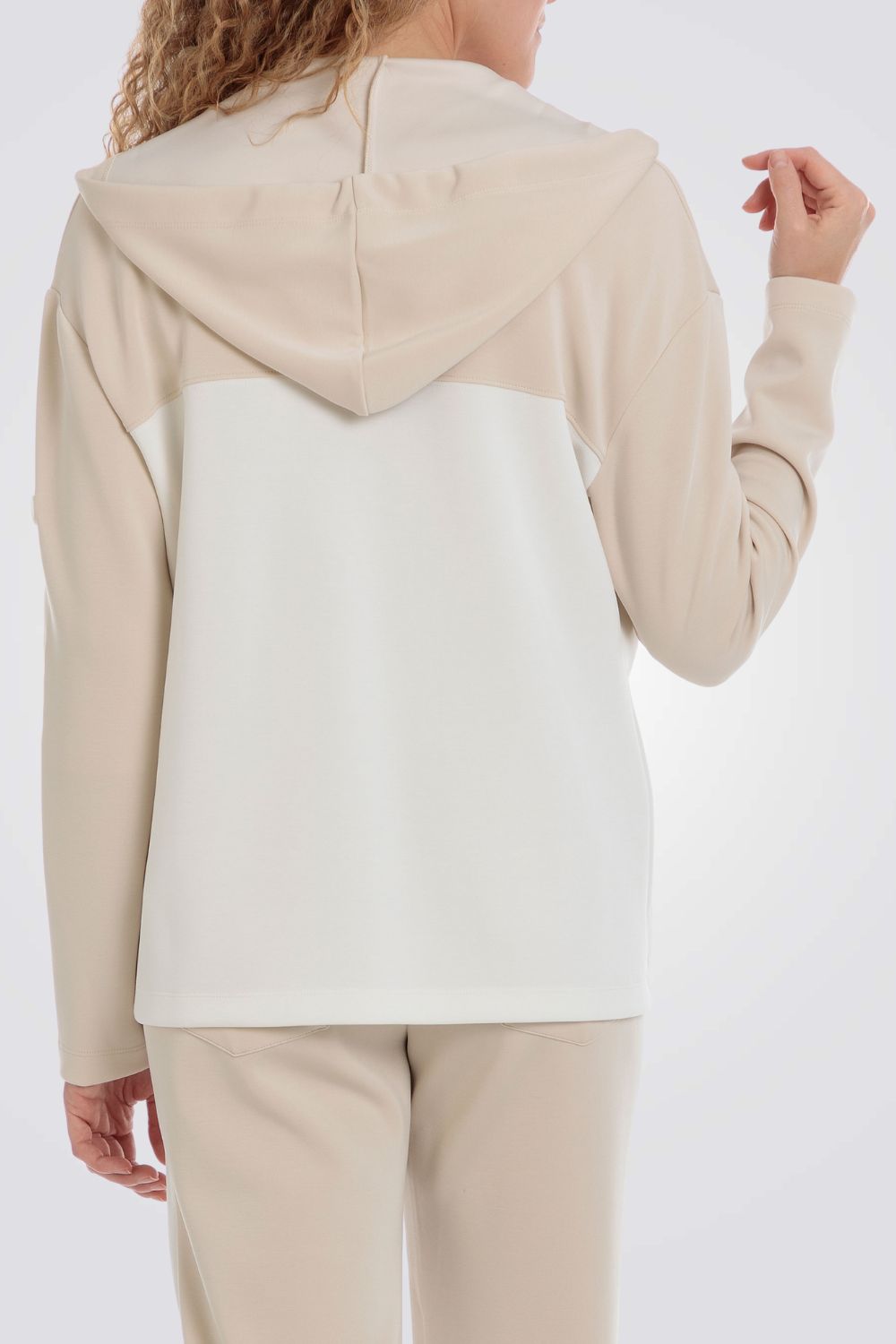 סווטשירט קפוצ'ון עם רוכסן