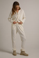 מכנסי ג'וגר בסריגת וואפל | קנת קול