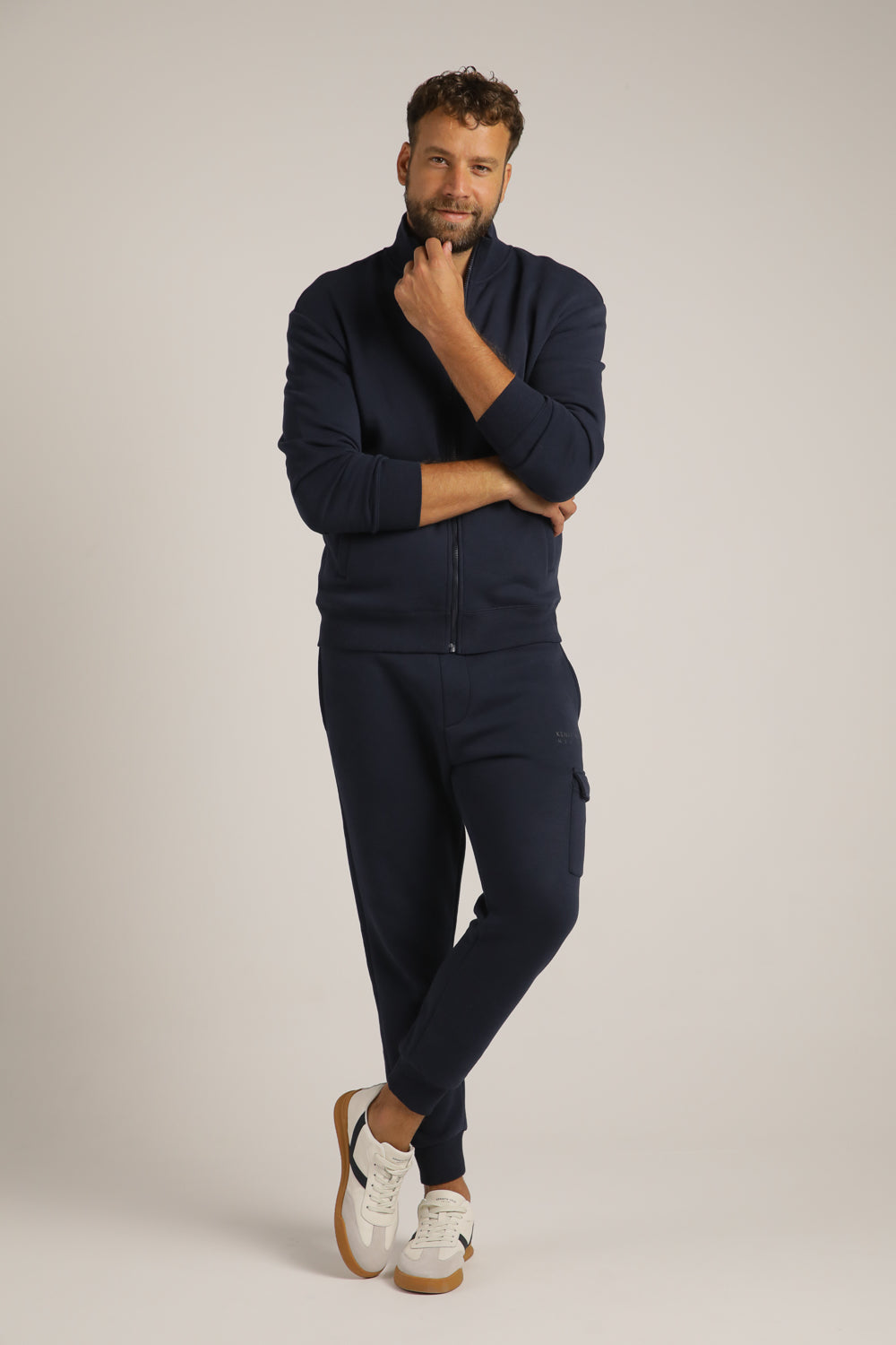 סווטשירט עם צווארון עומד | קנת קול