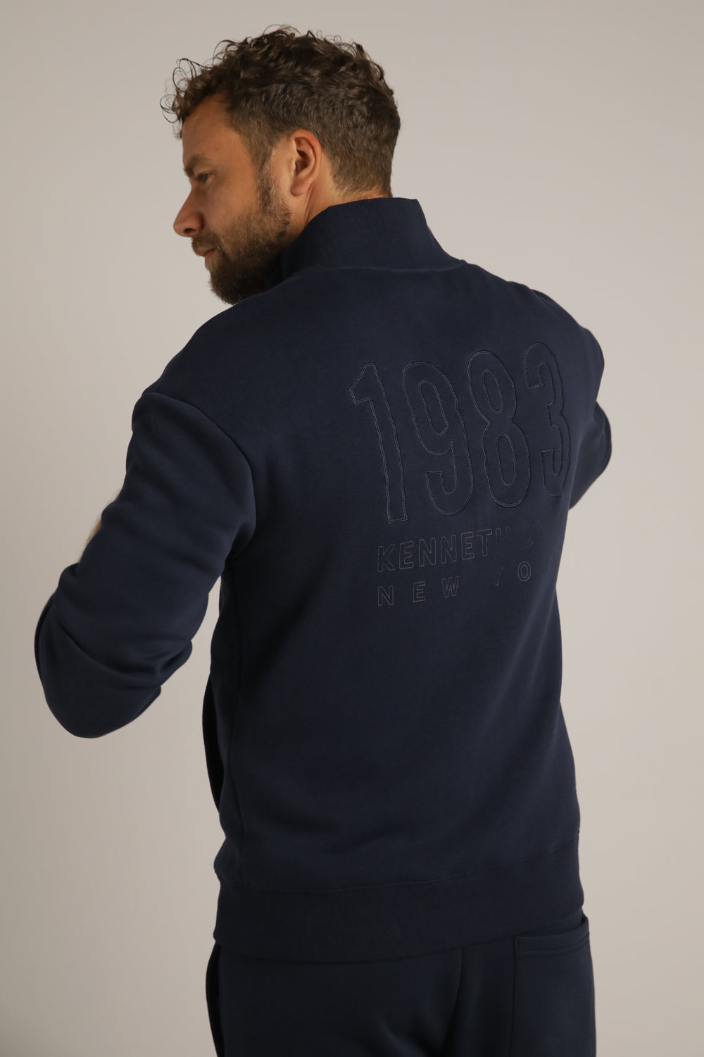 סווטשירט עם צווארון עומד | קנת קול