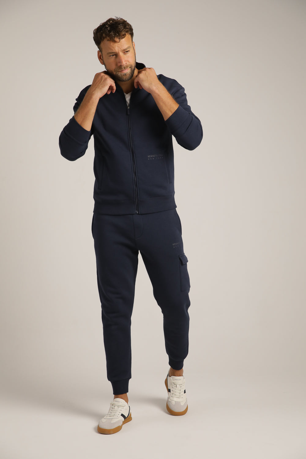 סווטשירט עם צווארון עומד | קנת קול