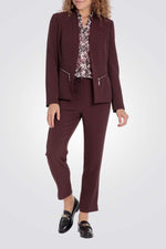 ג'קט מחוייט בצבע בורדו
