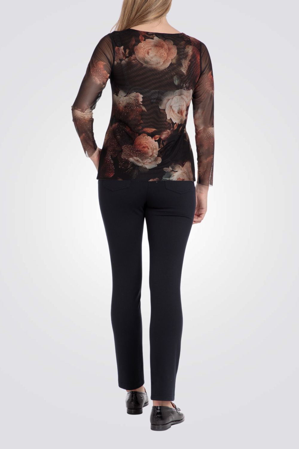 חולצה בהדפס פרחוני 