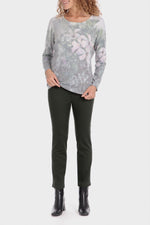 סוודר בהדפס פרחוני