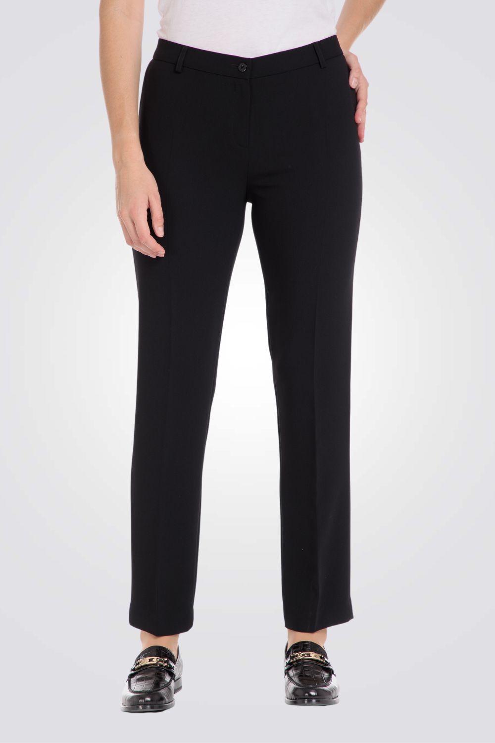 מכנס מחוייט בצבע שחור