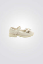 נעלי בובה לילדות בצבע שמנת