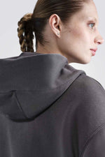 סווטשירט עם קפוצ'ון בצבע אפור לנשים | נייקי