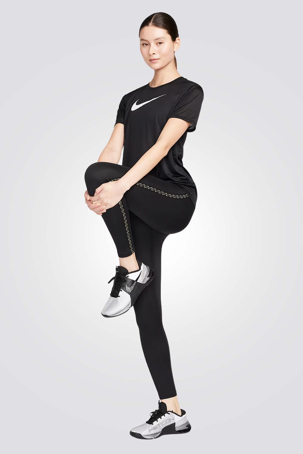 טישירט ספורט Women's Dri-FIT Graphic לנשים