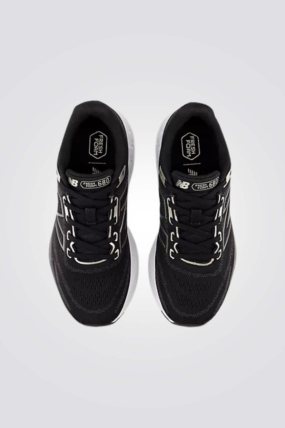 נעלי ספורט 680v8 לנשים