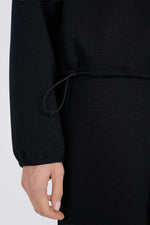 סווטשירט בטקסטורת וואפל ומכפלת מתכווננת לנשים| 4F